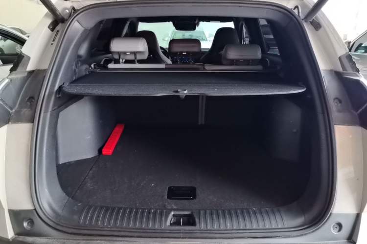Used BYD Frigate 07 2023 DM-i 100KM Prestige Model Trunk