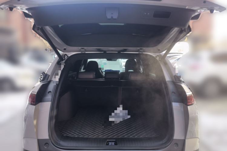 Used BYD Frigate 07 2023 DM-p 175 km Four-Wheel Drive Flagship Model Trunk