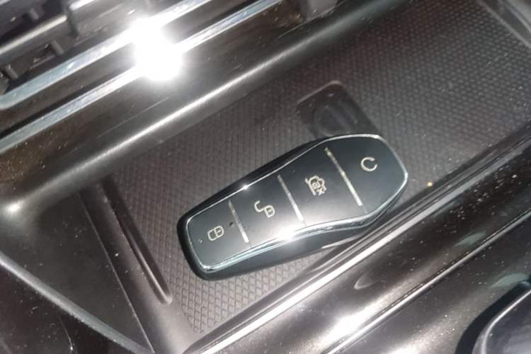 Used BYD Frigate 07 2023 DM-i 205KM Flagship Model Vehicle Key