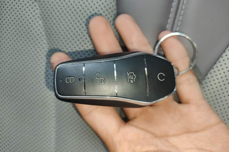 Used BYD Frigate 07 2023 DM-i 100KM Prestige Model Vehicle Key