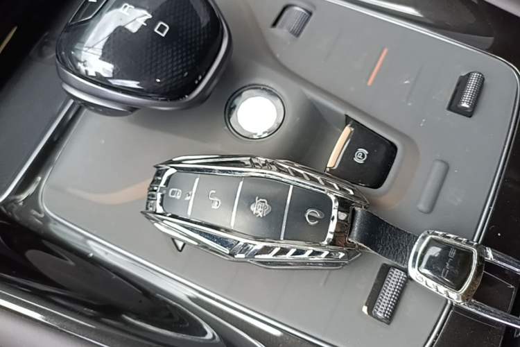 Used BYD Frigate 07 2023 DM-i 100KM Flagship Model Vehicle Key