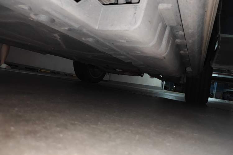 Used BYD Frigate 07 2023 DM-i 100KM Prestige Model Chassis Front Left