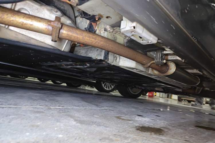 Used BYD Frigate 07 2023 DM-i 100KM Flagship Model Chassis Rear Right