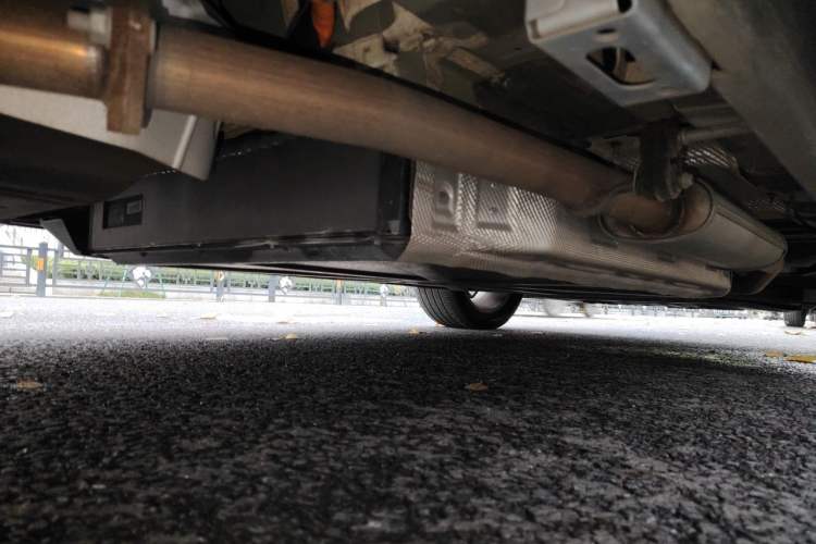 Used BYD Frigate 07 2023 DM-i 205KM Flagship Model Chassis Rear Right