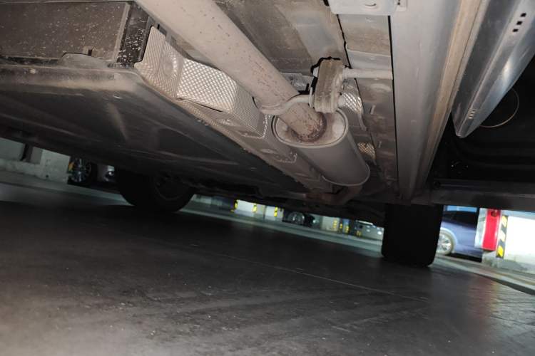 Used BYD Frigate 07 2023 DM-i 100KM Prestige Model Chassis Rear Right
