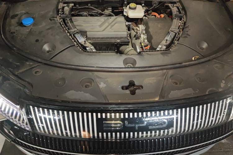 Used BYD Frigate 07 2023 DM-i 100KM Flagship Model Engine Bay