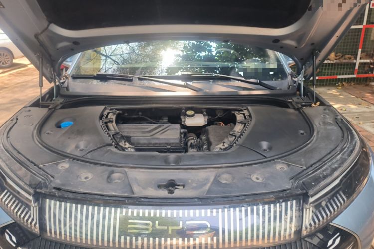 Used BYD Frigate 07 2023 DM-i 100KM Prestige Model Engine Bay