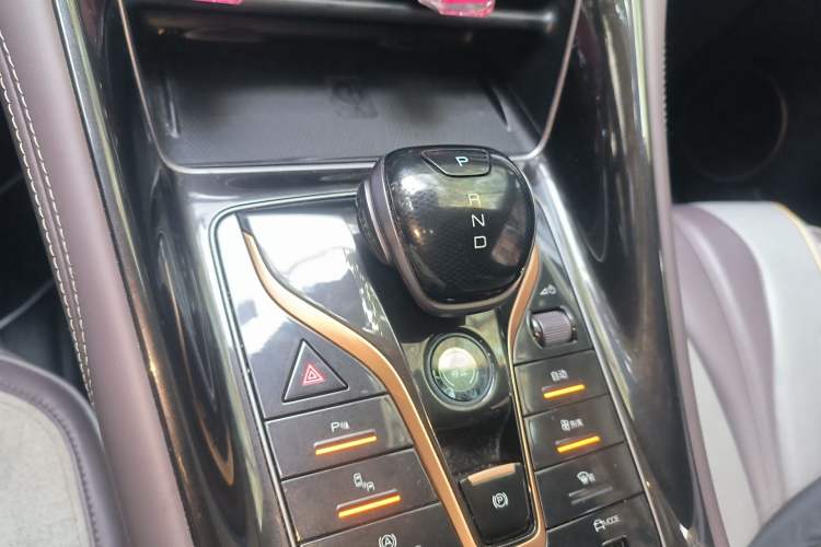Used BYD Frigate 07 2023 DM-i 100KM Prestige Model Gear Lever