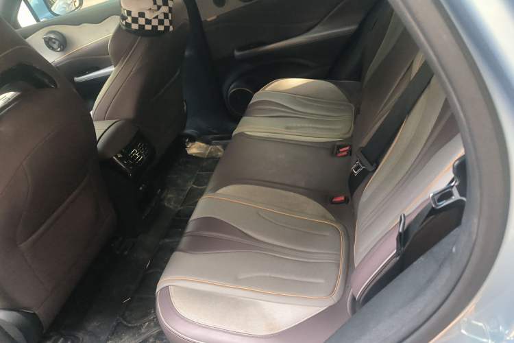 Used BYD Frigate 07 2023 DM-i 100KM Prestige Model Left Rear Seat