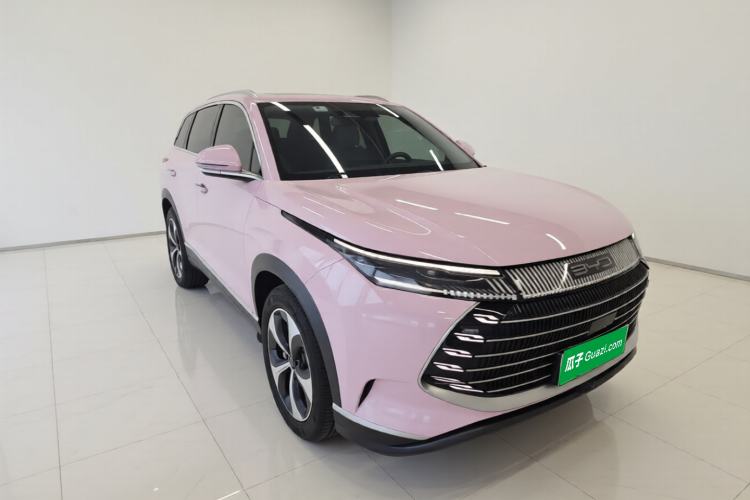 Used BYD Frigate 07 2023 DM-i 205KM Prestige Model Front Right 45 Deg