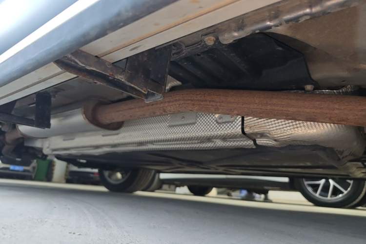 Used BYD Frigate 07 2023 DM-i 205KM Prestige Model Right Side Sill