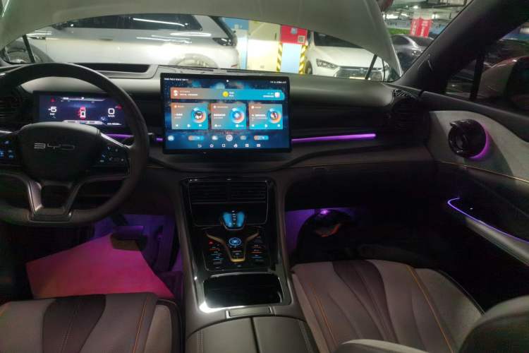 Used BYD Frigate 07 2023 DM-i 100KM Flagship Model Audio And AC Panel