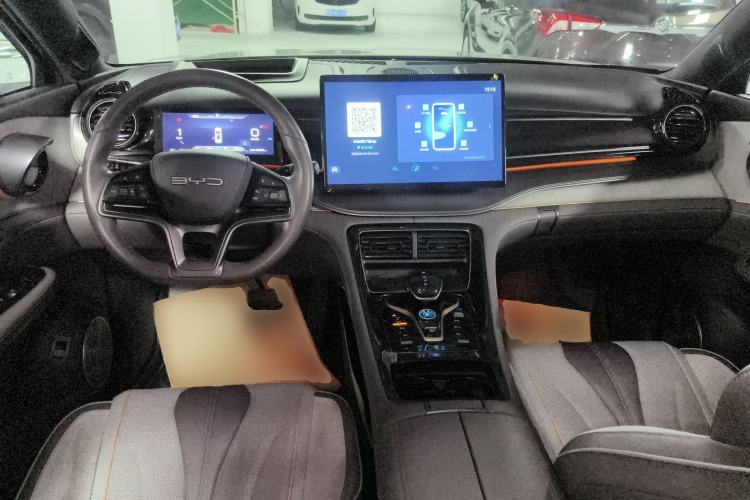 Used BYD Frigate 07 2023 DM-i 100KM Flagship Model Center Console