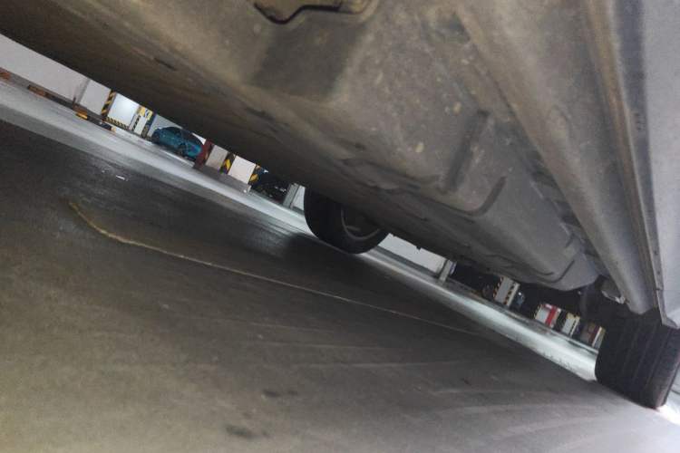 Used BYD Frigate 07 2023 DM-p 175 km Four-Wheel Drive Flagship Model Chassis Front Left