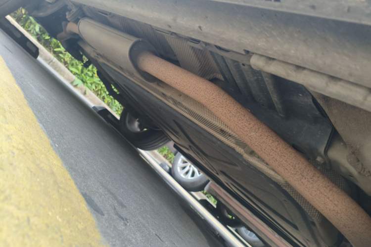 Used BYD Frigate 07 2023 DM-i 100KM Prestige Model Chassis Front Right
