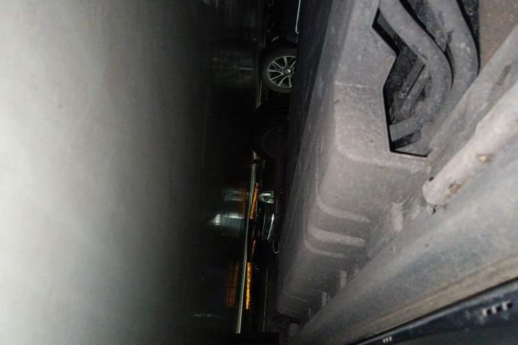 Used BYD Frigate 07 2023 DM-i 100KM Flagship Model Chassis Rear Right