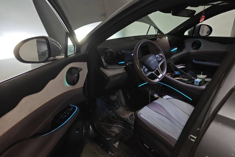 Used BYD Frigate 07 2023 DM-i 100KM Luxury Model Driver Seat