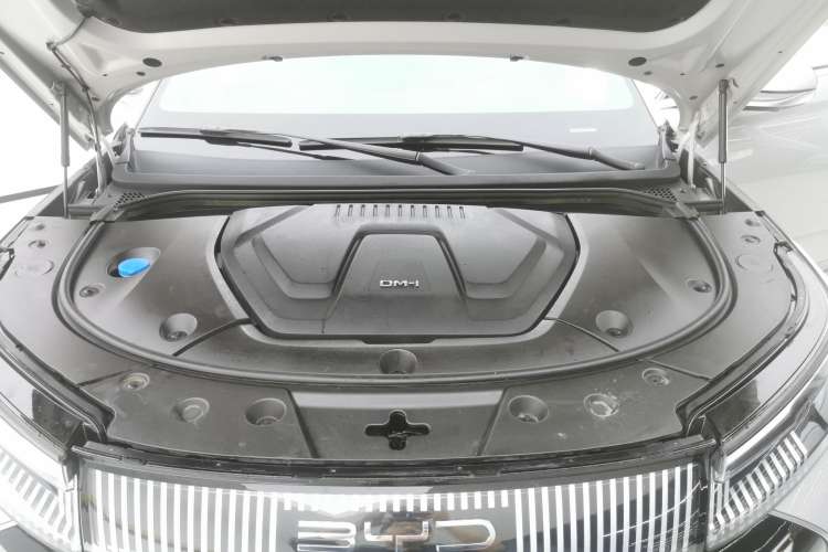 Used BYD Frigate 07 2023 DM-i 100KM Prestige Model Engine Bay