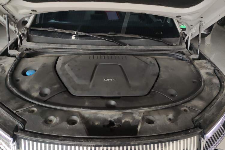 Used BYD Frigate 07 2023 DM-i 100KM Prestige Model Engine Bay
