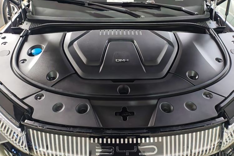 Used BYD Frigate 07 2023 DM-i 100KM Prestige Model Engine Bay