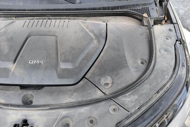 Used BYD Frigate 07 2023 DM-i 100KM Flagship Model Engine Bay Left