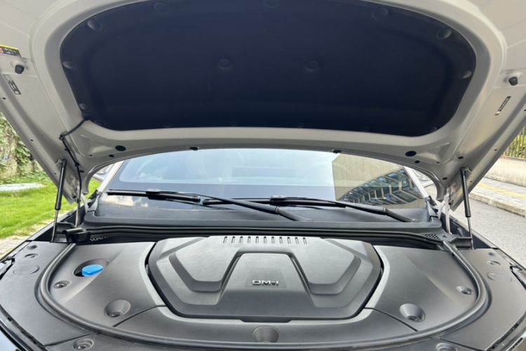 Used BYD Frigate 07 2023 DM-i 100KM Flagship Model Engine Bay