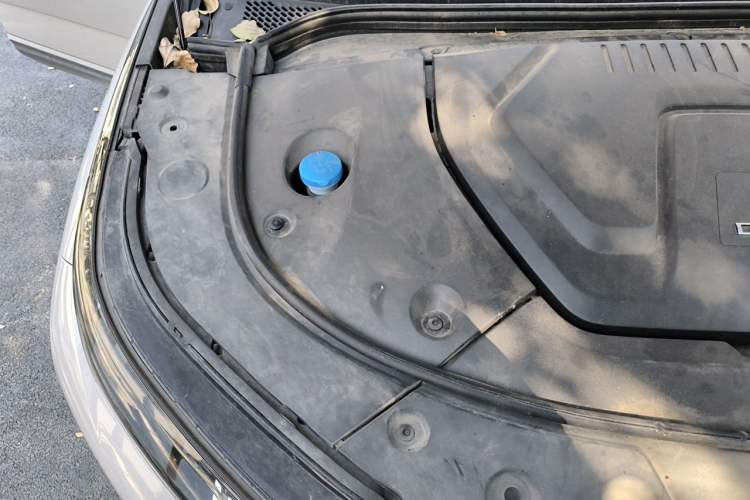 Used BYD Frigate 07 2023 DM-i 100KM Flagship Model Engine Bay Right
