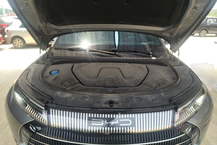Used BYD Frigate 07 2023 DM-i 100KM Flagship Model Engine Bay