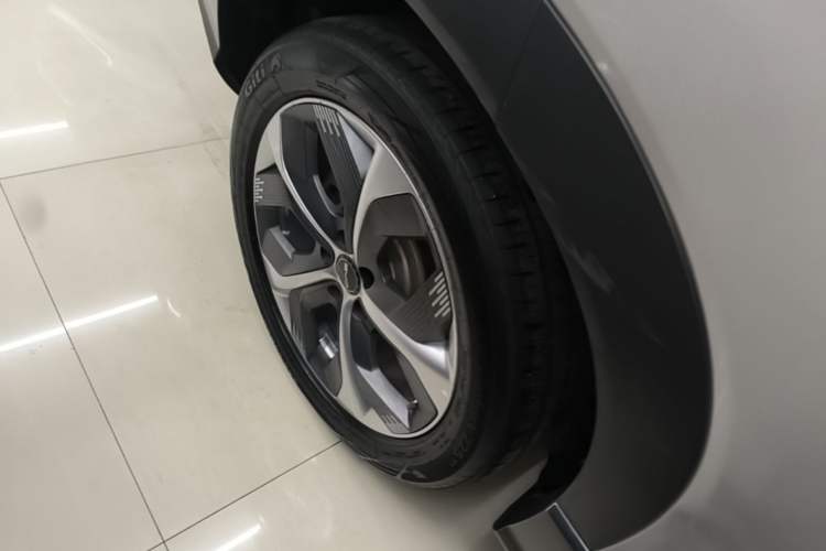 Used BYD Frigate 07 2023 DM-i 100KM Prestige Model Exterior 5