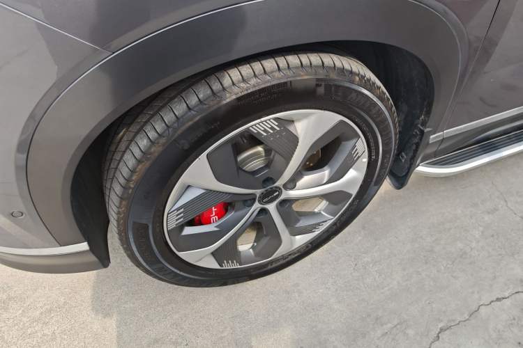 Used BYD Frigate 07 2023 DM-p 175 km Four-Wheel Drive Flagship Model Exterior 7