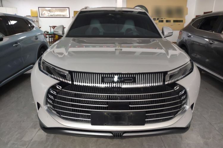 Used BYD Frigate 07 2023 DM-i 100KM Prestige Model Front