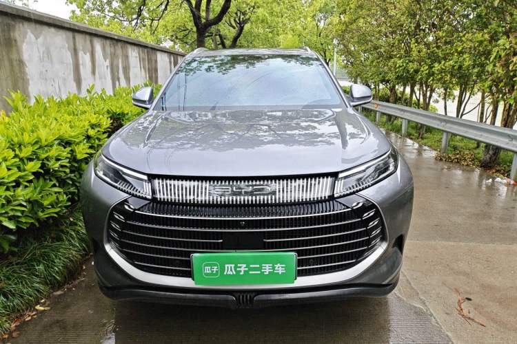 Used BYD Frigate 07 2023 DM-i 100KM Flagship Model Front