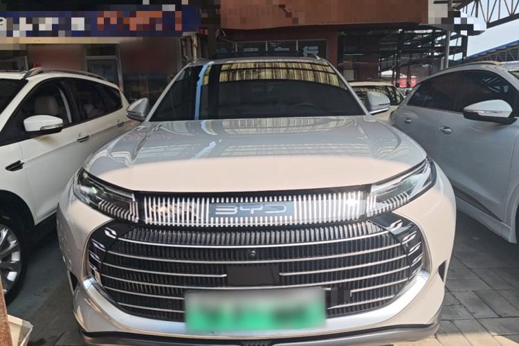 Used BYD Frigate 07 2023 DM-i 205KM Flagship Model Front