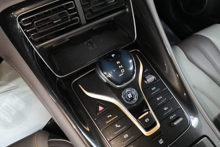 Used BYD Frigate 07 2023 DM-i 100KM Prestige Model Gear Lever