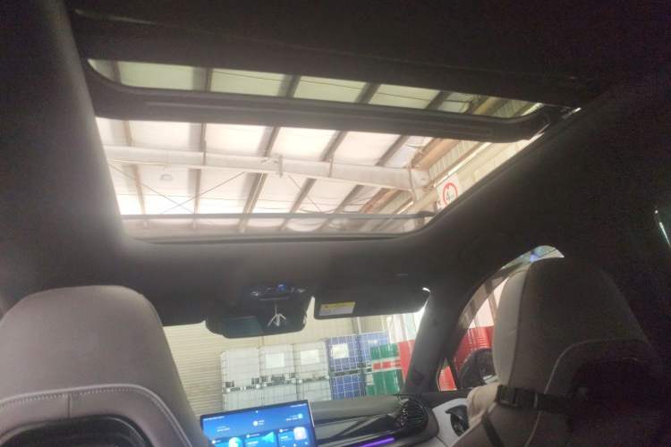 Used BYD Frigate 07 2023 DM-i 205KM Prestige Model Headliner