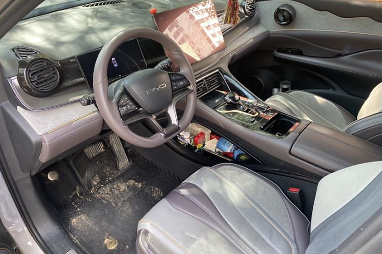 Used BYD Frigate 07 2023 DM-i 100KM Prestige Model Interior 1
