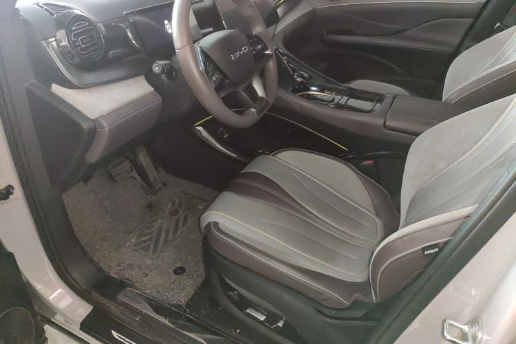 Used BYD Frigate 07 2023 DM-i 100KM Prestige Model Left Front Seat