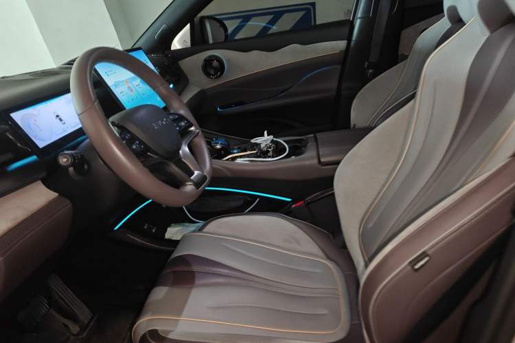 Used BYD Frigate 07 2023 DM-i 100KM Luxury Model Left Front Seat