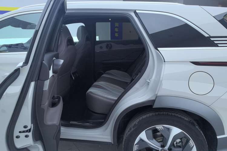 Used BYD Frigate 07 2023 DM-i 100KM Flagship Model Left Rear Seat