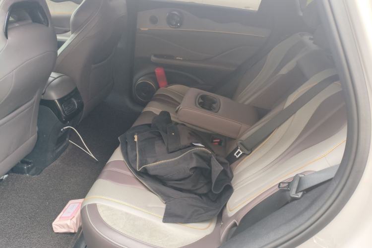 Used BYD Frigate 07 2023 DM-i 100KM Prestige Model Left Rear Seat