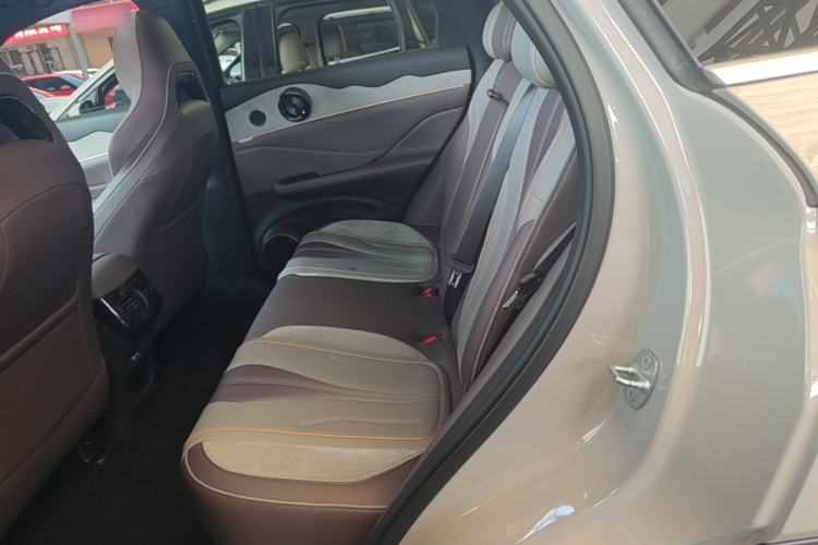 Used BYD Frigate 07 2023 DM-i 205KM Flagship Model Left Rear Seat
