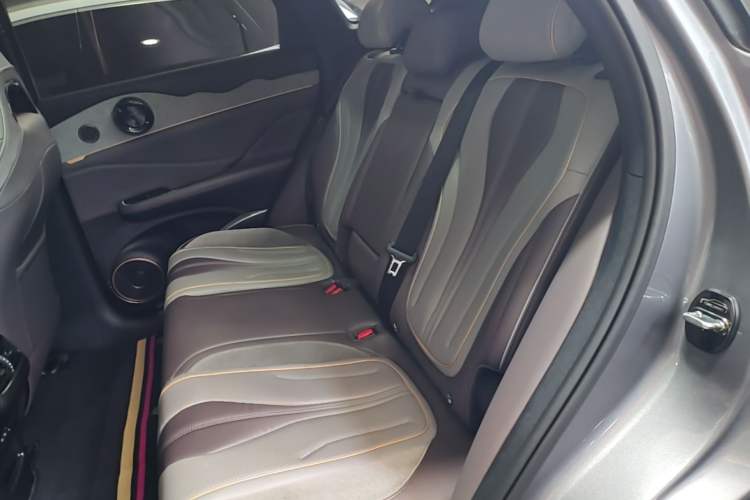 Used BYD Frigate 07 2023 DM-i 100KM Flagship Model Left Rear Seat