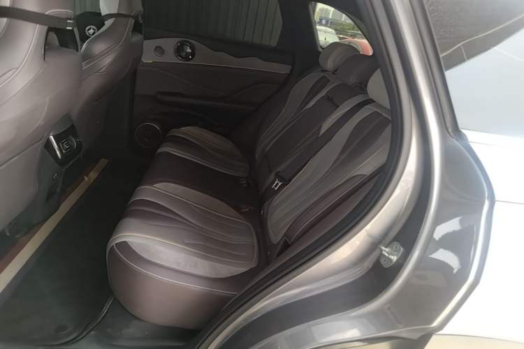 Used BYD Frigate 07 2023 DM-i 100KM Flagship Model Left Rear Seat