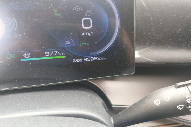 Used BYD Frigate 07 2023 DM-i 100KM Prestige Model Odometer Close Up
