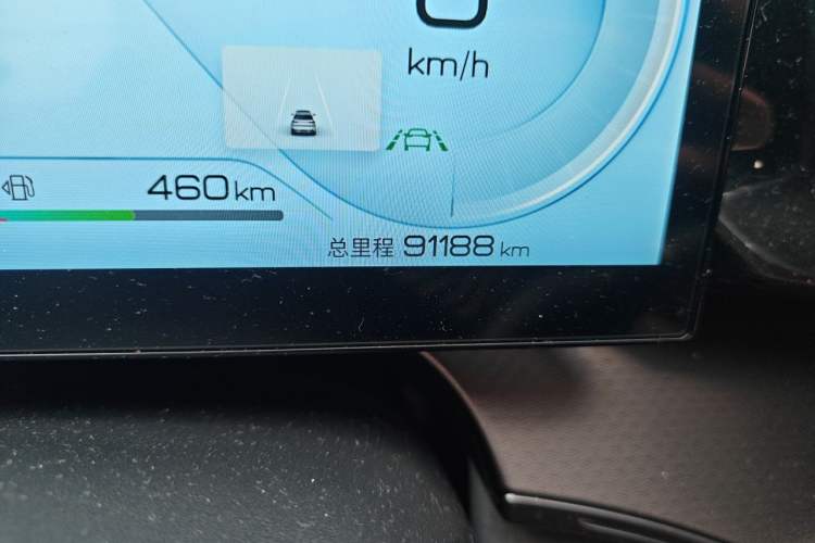 Used BYD Frigate 07 2023 DM-p 175 km Four-Wheel Drive Flagship Model Odometer Close Up