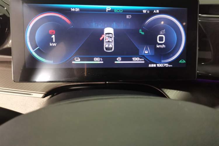 Used BYD Frigate 07 2023 DM-i 100KM Flagship Model Odometer Close Up