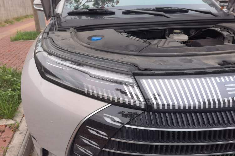 Used BYD Frigate 07 2023 DM-i 205KM Prestige Model Right Front Headlight