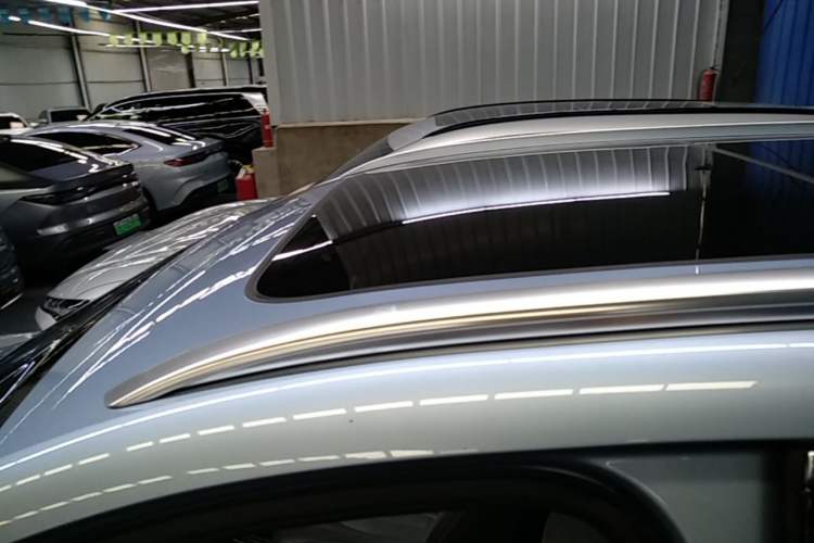 Used BYD Frigate 07 2023 DM-p 175 km Four-Wheel Drive Flagship Model Roof