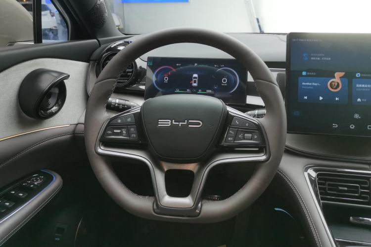 Used BYD Frigate 07 2023 DM-i 100KM Prestige Model Steering Wheel