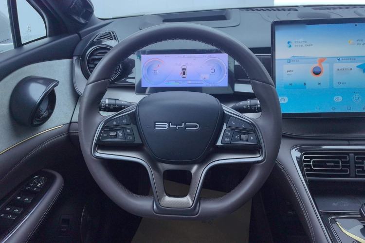 Used BYD Frigate 07 2023 DM-i 100KM Flagship Model Steering Wheel